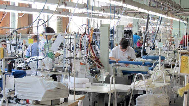 Общо 27 граждани на Украйна са наети на работа през