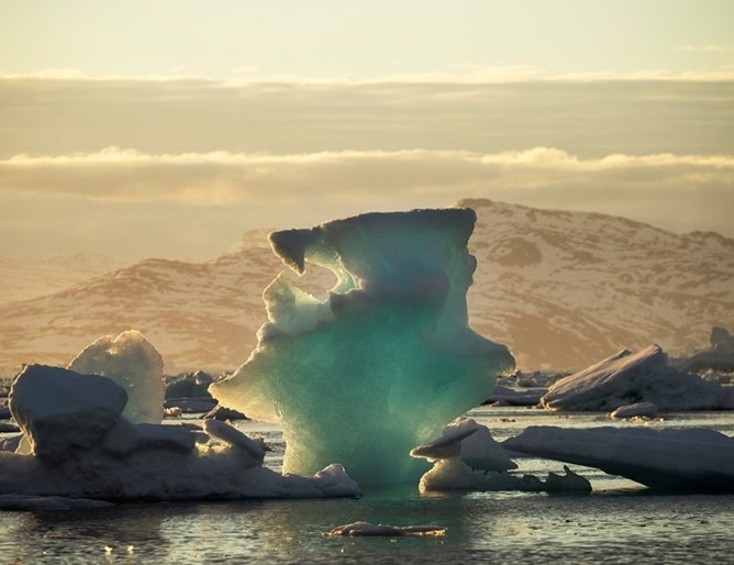 Загубата на ледове в Гренландия се е увеличила четирикратно от