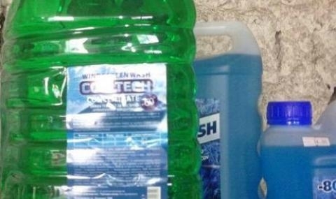 По бензиностанции и автомагазини продължава масово да се продава евтин