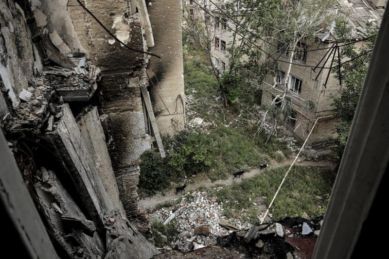 Най малко двама души са загинали в североизточния град Суми в