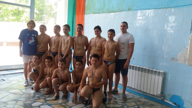 Локомотив Никола Нанов оглави класирането в група Б на регионалното