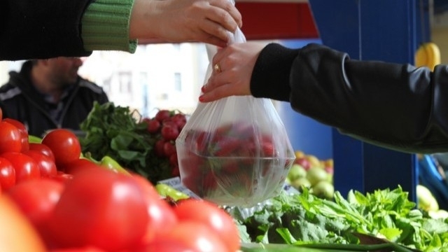 Властите в Гърция спряха доставка на храни в страната от