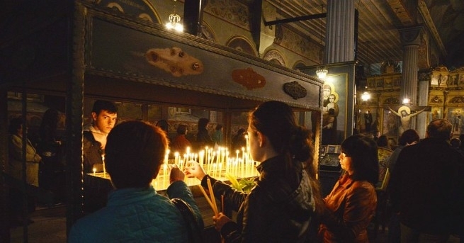 За 15-а поредна година Благодатният огън ще бъде пренесен от Йерусалим у нас