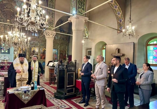 Денят на Враца започна с възпоменателна панихида за Христо Ботев и неговите четници /снимки/