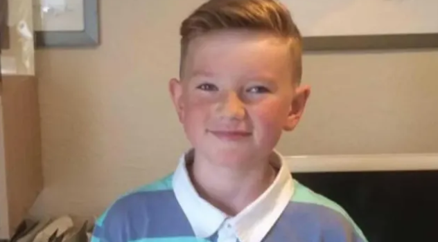 17 годишният Алекс Бати от английския град Олдъм който изчезна в