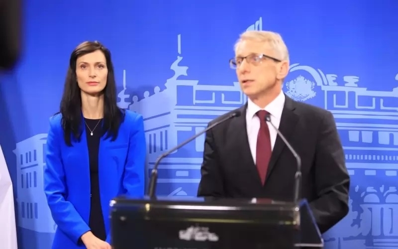 Денков ще наглежда 13 ведомства, Мария Габриел – 4