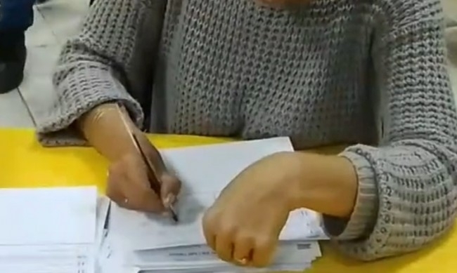 Националният щаб на коалицията Продължаваме промяната – Демократична България подаде