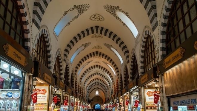 Любимият на българските търговци и клиенти Улус пазар в Одрин