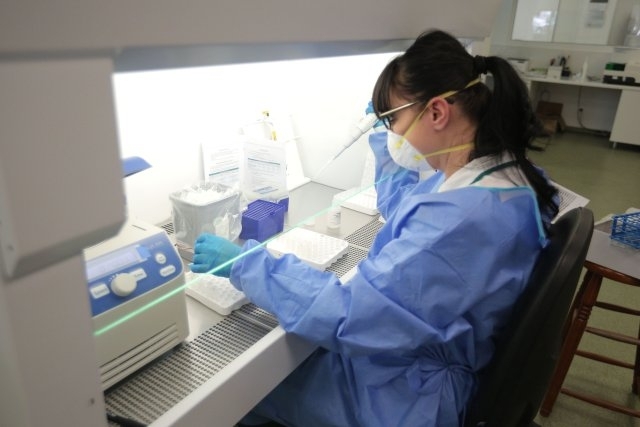 960 са новите положителни тестове за коронавирус у нас за