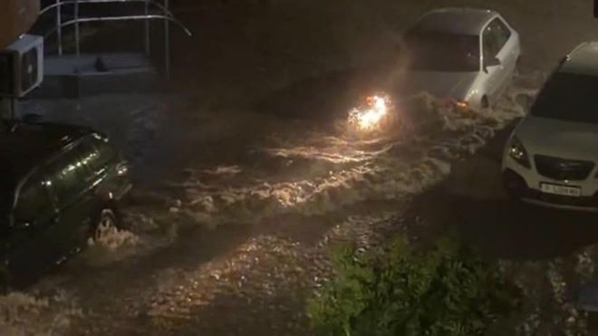 Воден ад в Габрово и Велико Търново, обявиха бедствено положение /снимки/