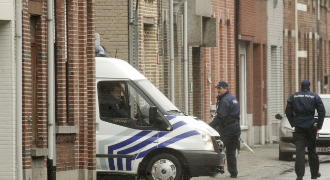 Белгийският евродепутат Марк Демесмакер е бил открит в безсъзнание в