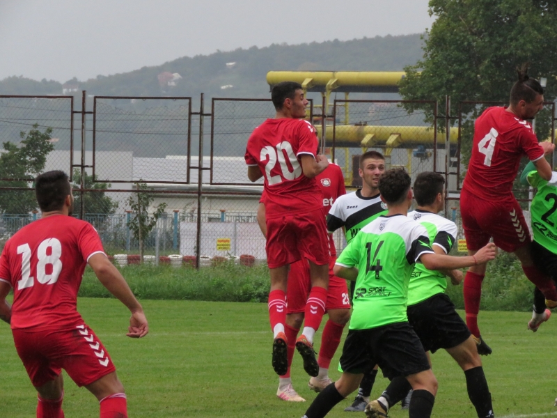 Дубълът на "Ботев" /Враца/ загуби с 1:2 гостуването си в Царева ливада