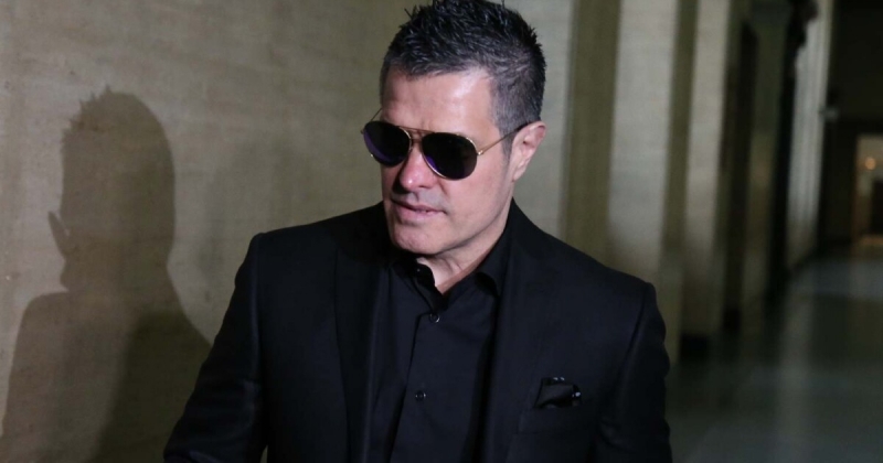 Как може обявени за издирване лица да влизат в страната