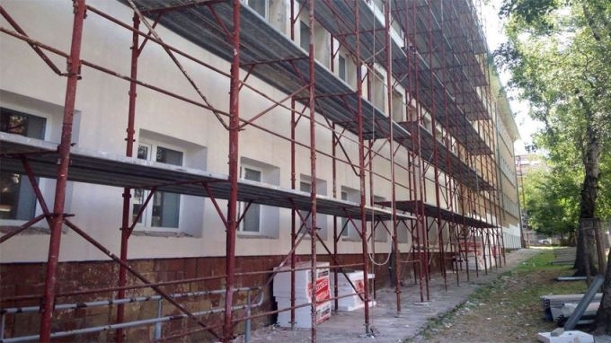 Три училища в област Монтана получиха средства за неотложни ремонти от Министерството на образованието