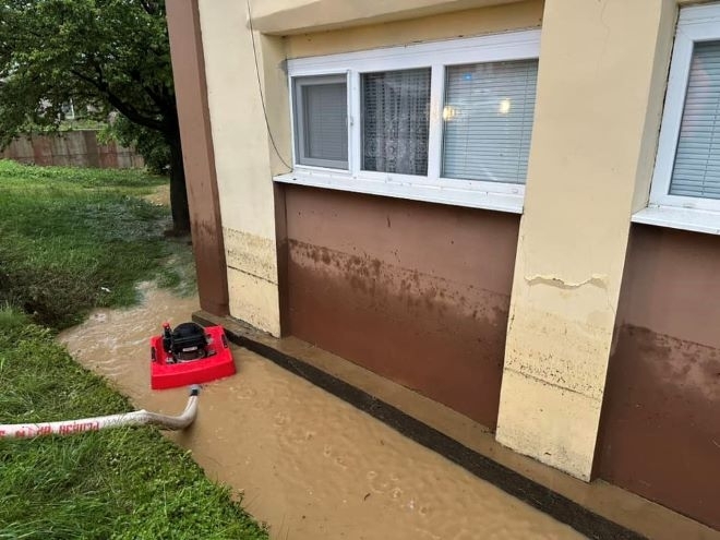 Водата във врачанското село Лиляче се оттича но положението остава