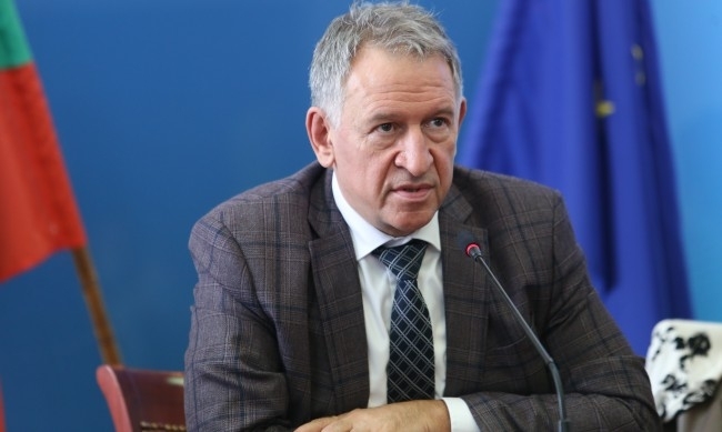 От понеделник 25 октомври всички български гражданите които са преболедували