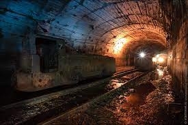 Трима цивилни са загинали в Източна Украйна при експлозия на