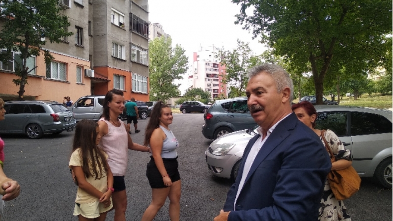 С 1 100 000 лева това лято в Монтана са