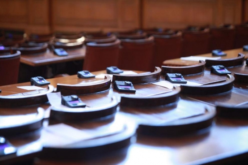 Депутатите окончателно одобриха промените в Закона за мерките срещу изпирането на