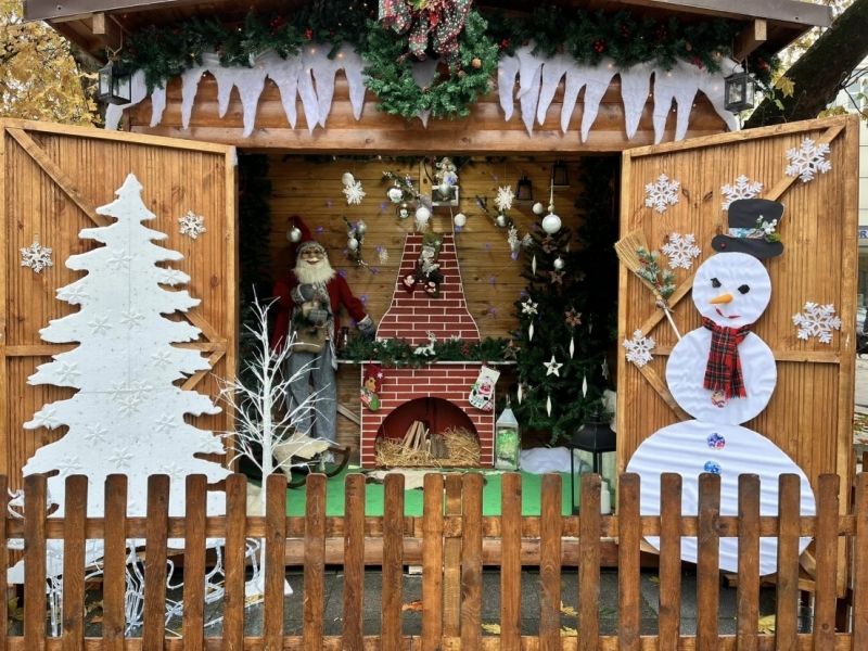 Коледен и Фермерски базар бяха открити днес в Монтана В празничните