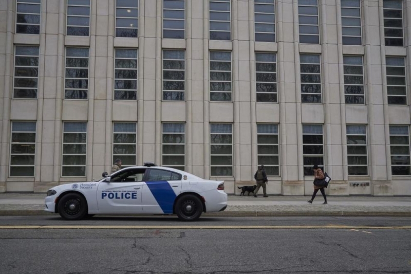 ФБР публикува рисунки направени от сериен убиец с цел някой да разпознае