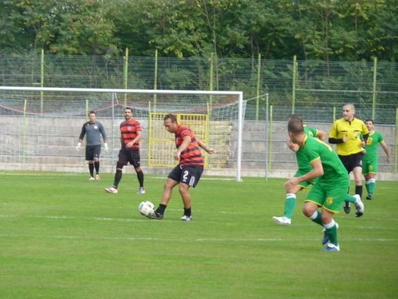 Локомотив Мездра победи като гост опашкаря Балкански Михайлово с 0 2