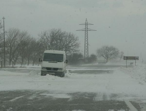 І МЕТЕОРОЛОГИЧНА ОБСТАНОВКА Температурите са в интервала от 7 С до
