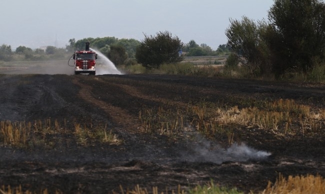Пожар вилня в житен блок в Монтанско съобщиха от МВР