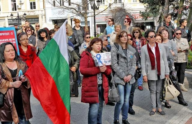 Около 7000 медици се очаква да излязат на протест днес