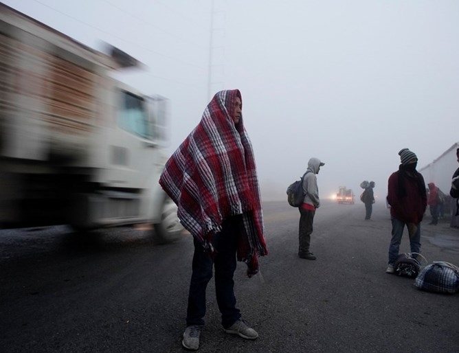 Турските власти са заловили 49 нелегални мигранти които имали намерение