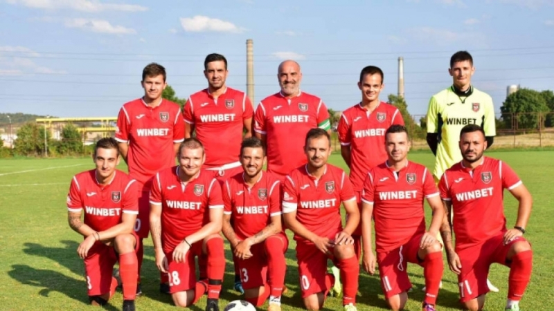 Три отбора са подали официално заявка за участие през новото