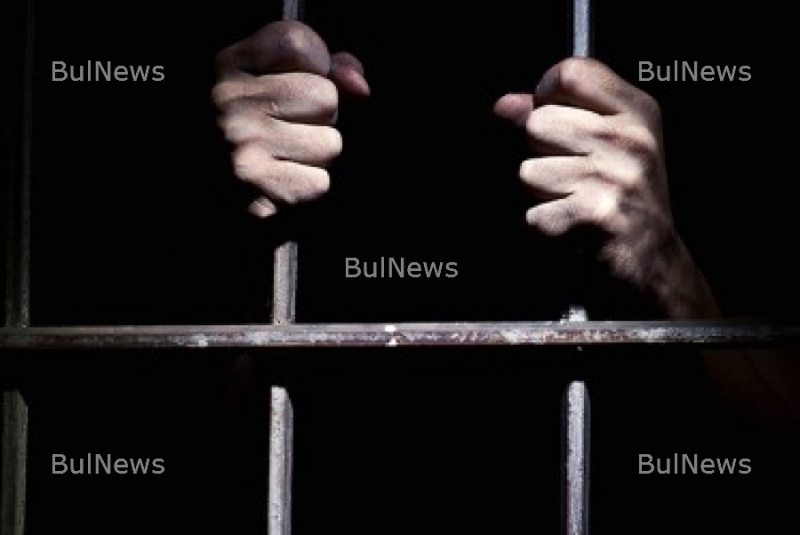 Доживотен затвор за пандизчията, опитал да убие надзирател
