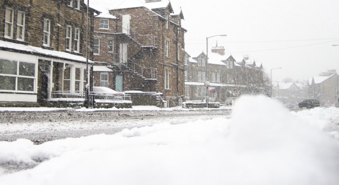 Около 41 000 домакинства във Франция останаха тази сутрин без