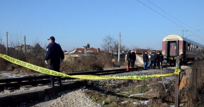 Мъж е бил блъснат от влак във Видин, научи агенция