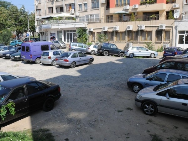 Българинът отделя повече разходи за поддръжката на колата си отколкото