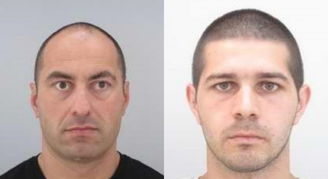 Има над 100 сигнала за избягалите затворници като около 30