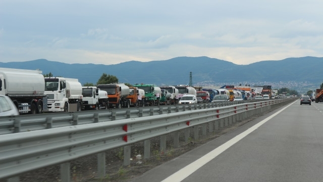 Нов протест на търговци на горива от малки бензиностанции и