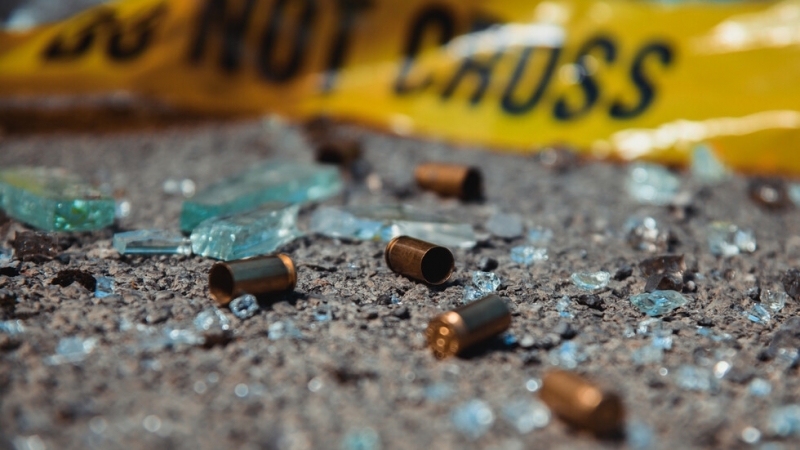 Намериха мъртъв заподозрения за стрелба в мотел в Мисисипи Мъжът
