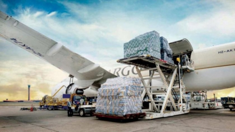 След като през тази година самолетният сектор претърпява най голямата криза