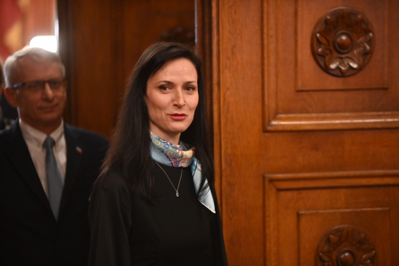 Двете преговарящи помежду си партии са в безизходица Тя е