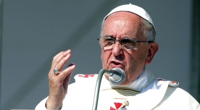 Папа Франциск направи промени в комуникационната дейност на Ватикана като