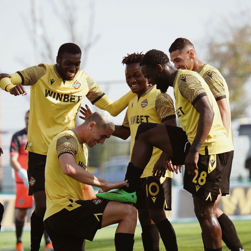 Ботев Пловдив разби Ботев Враца с изразителното 6 0 до момента