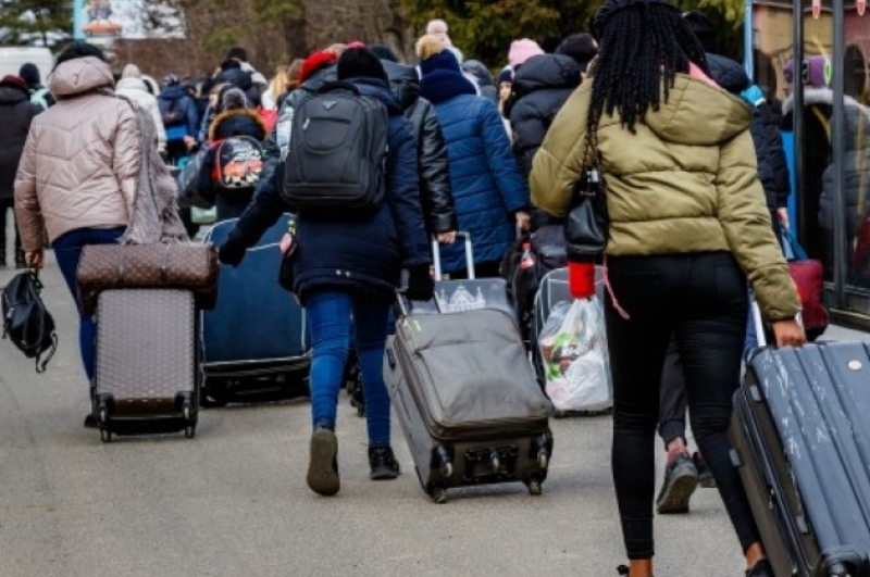 Поради големия брой бежанци от Украйна и лица търсещи убежище