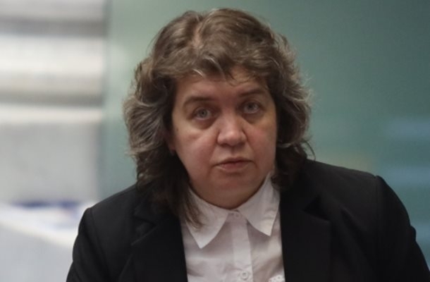 Киселова: Сезирането на КС от президента няма да се отрази на конвергентния доклад