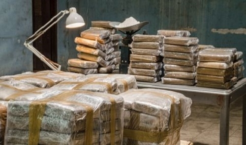 Мексикански войници иззеха повече от половин милион хапчета фентанил при