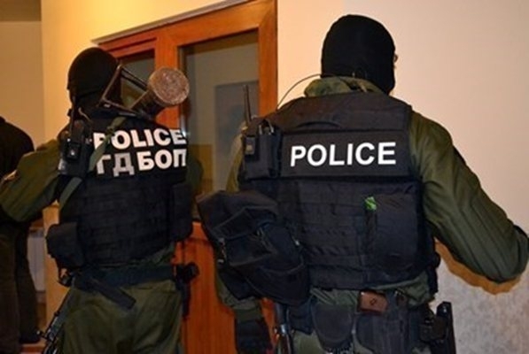 Кой изнася информация от МВР: Започва акция срещу служители, които помагат на издирвани лица