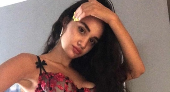 Красавица от Лондон пусна на търг девствеността си определяйки цена