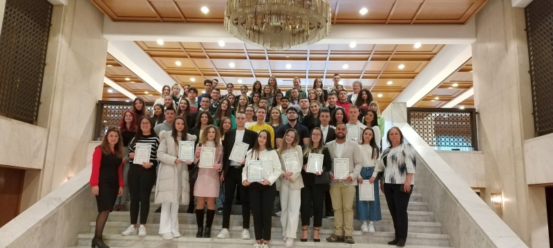 Община Мездра обявява процедура за избор на членове на Съвета на децата /снимки/