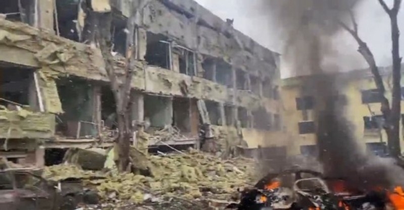 Украинските сили нанесоха над 30 удара по руска база в окупирания от Русия