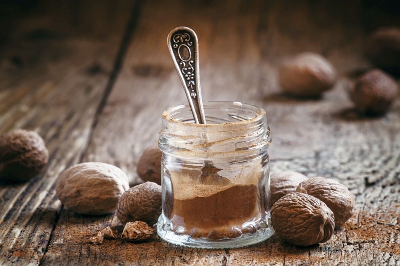 Индийското орехче предпазва от увреждания на черния дроб като регулира